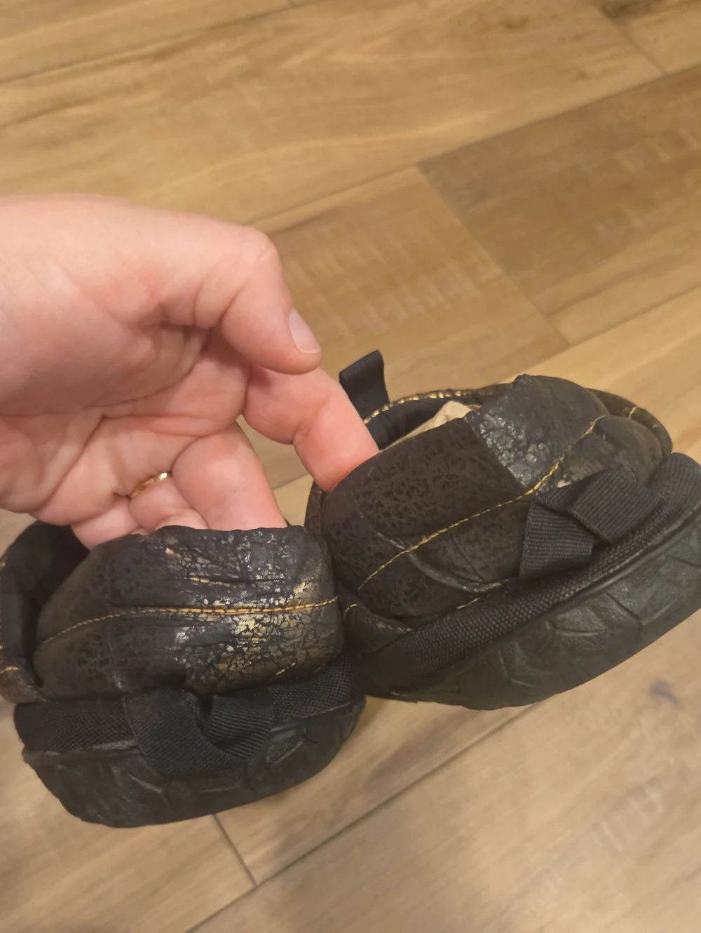 Women’s The North Face Gold Slip‑On Shoes • Size 8